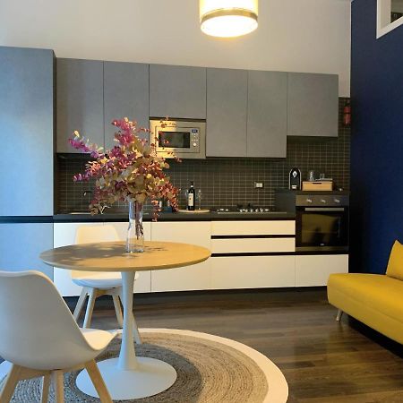 Residence Petrone Foggia Buitenkant foto