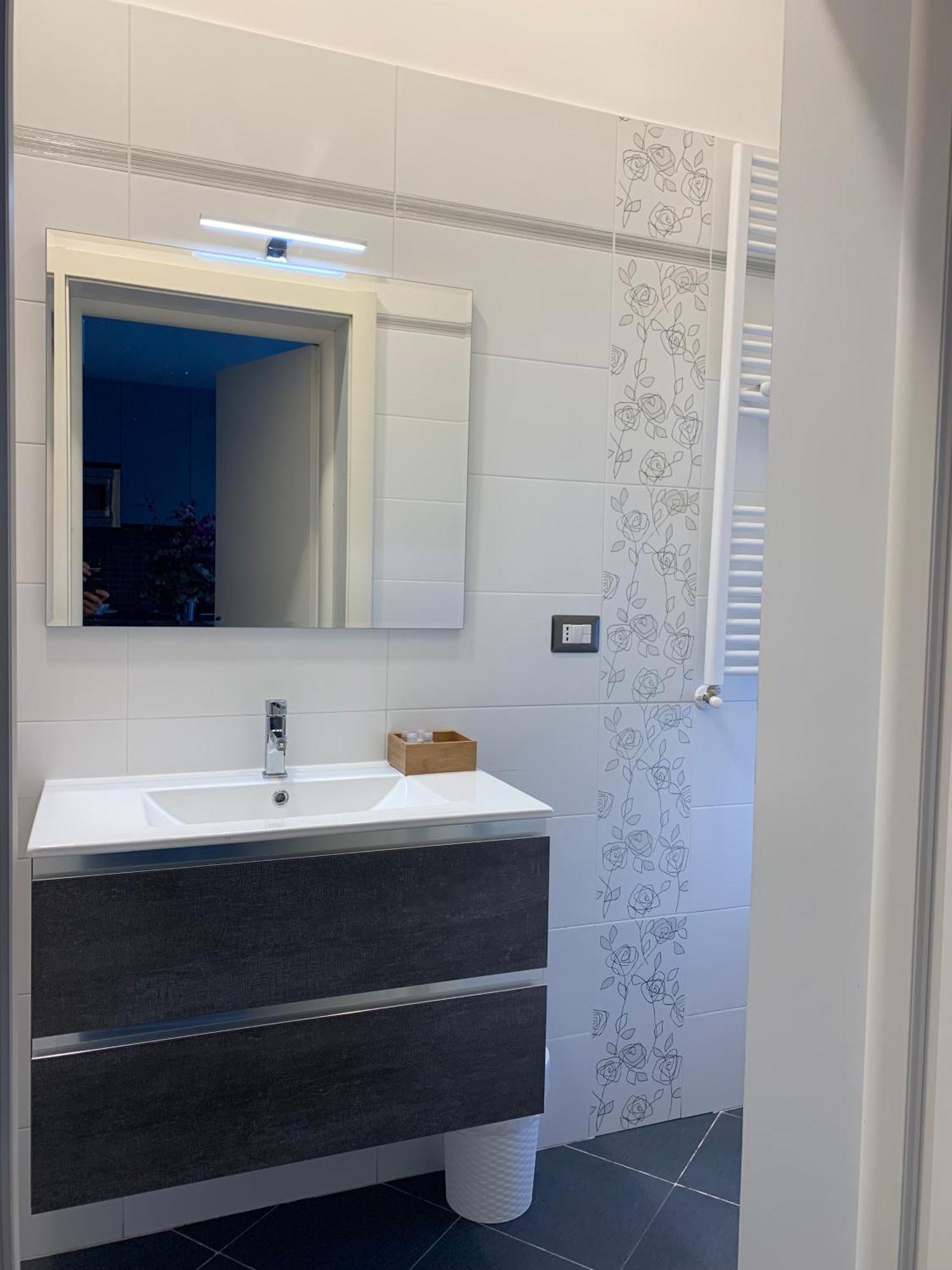 Residence Petrone Foggia Buitenkant foto